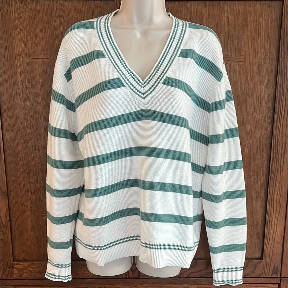 CABI Spring ‘25 Collection “Arena Pullover”Size Medium. New w/o Bag! - Picture 1 of 7